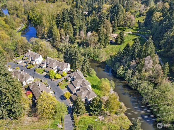 9821 NE Riverbend Drive C102, Bothell WA 98011