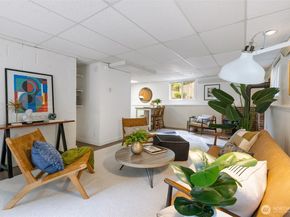 8665 Springridge Road NE, Bainbridge Island WA 98110