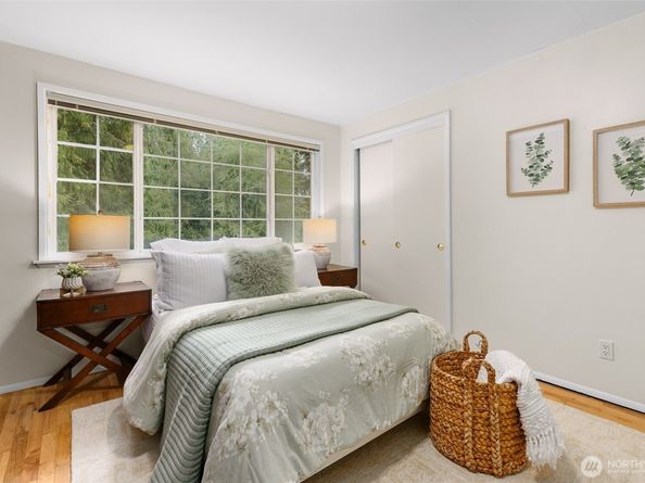 8665 Springridge Road NE, Bainbridge Island WA 98110