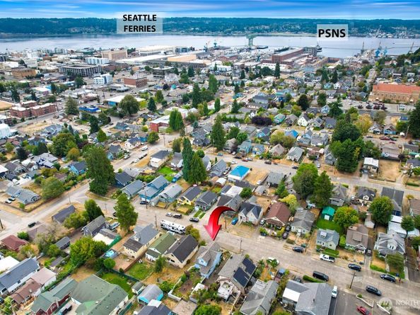 1226 9th Street, Bremerton WA 98337