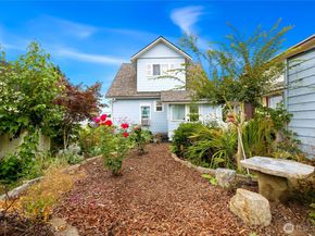 1226 9th Street, Bremerton WA 98337