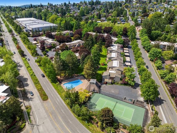 6333 Sand Point Way NE, Seattle WA 98115
