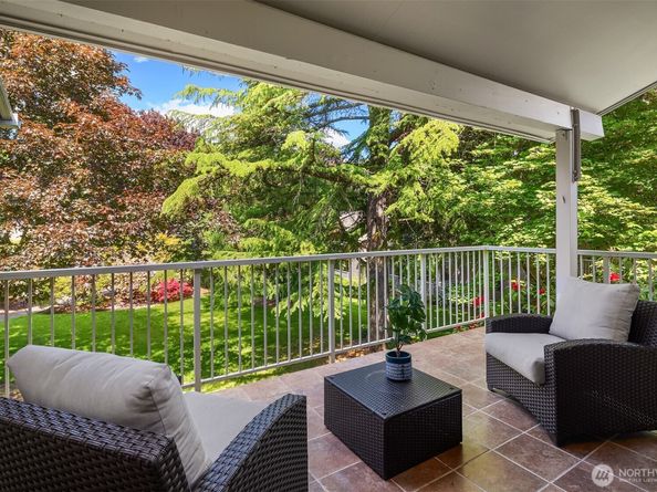 6333 Sand Point Way NE, Seattle WA 98115