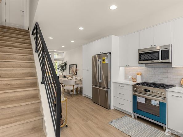 8333 B 12th Avenue NW, Seattle WA 98117