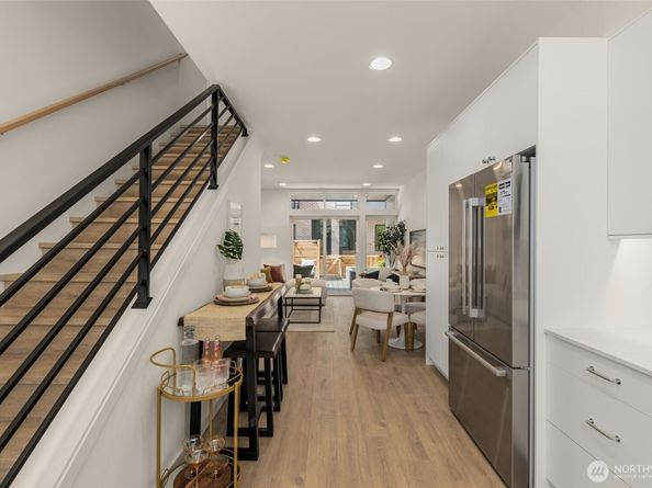 8333 B 12th Avenue NW, Seattle WA 98117