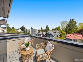 8333 B 12th Avenue NW, Seattle WA 98117