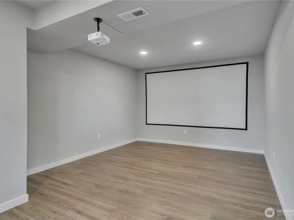 621 SW 297 Street, Federal Way WA 98023