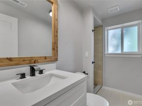 621 SW 297 Street, Federal Way WA 98023