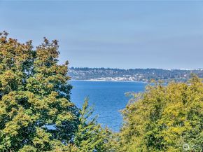 621 SW 297 Street, Federal Way WA 98023