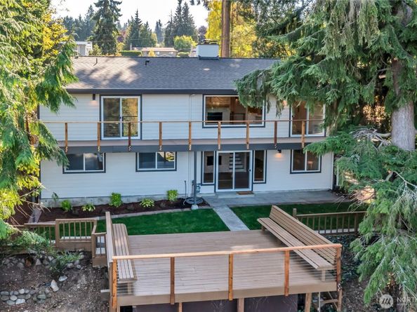 621 SW 297 Street, Federal Way WA 98023