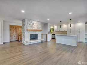 621 SW 297 Street, Federal Way WA 98023