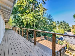 621 SW 297 Street, Federal Way WA 98023