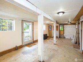 343 Farragut Avenue N, Port Orchard WA 98366