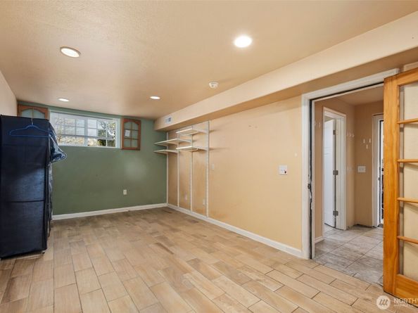 1901 S Plum St, Seattle WA 98144