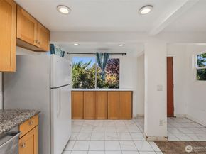 1901 S Plum St, Seattle WA 98144