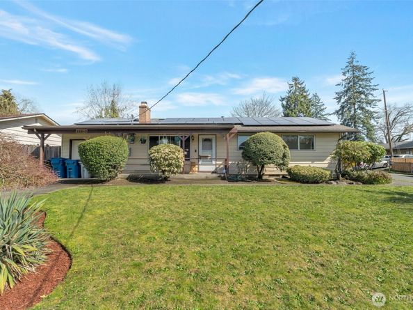 22942 105th Avenue SE, Kent WA 98030