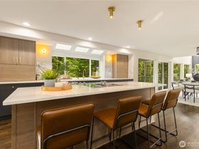 18510 NE 15th Place, Bellevue WA 98008