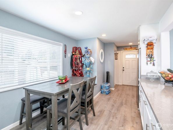 908 9th Street NE, Auburn WA 98002