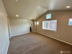 11104 Paine Field Way, Everett WA 98204