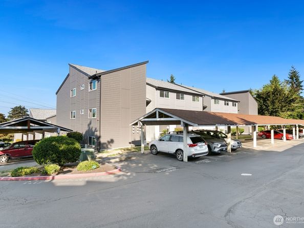 2020 Grant Avenue S D204, Renton WA 98055