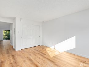 2020 Grant Avenue S D204, Renton WA 98055