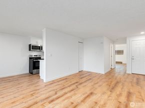 2020 Grant Avenue S D204, Renton WA 98055