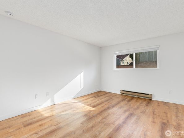 2020 Grant Avenue S D204, Renton WA 98055