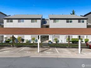 2020 Grant Avenue S D204, Renton WA 98055
