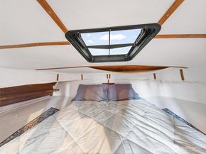 2401 N Northlake Way, Seattle WA 98103