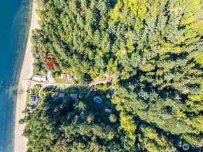14758 SW Spring Beach Road, Vashon WA 98070