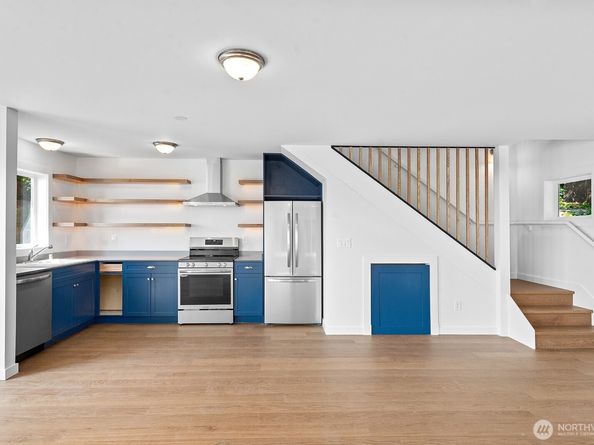 14758 SW Spring Beach Road, Vashon WA 98070