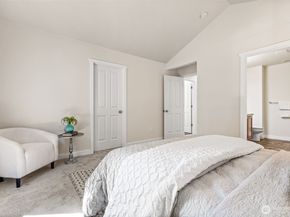 15623 44th Place W Unit B, Lynnwood WA 98087