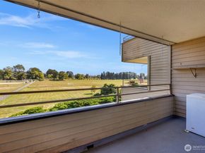 101 Pine Avenue 105, Snohomish WA 98290