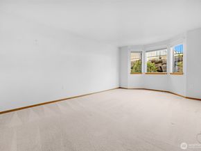 101 Pine Avenue 105, Snohomish WA 98290
