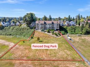 101 Pine Avenue 105, Snohomish WA 98290