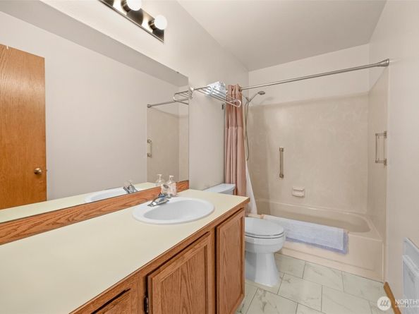 101 Pine Avenue 105, Snohomish WA 98290