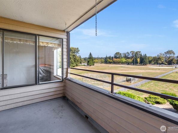 101 Pine Avenue 105, Snohomish WA 98290