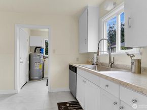 6611 Commercial Avenue 3, Everett WA 98203