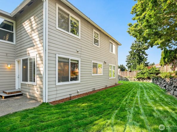 12698 Plateau Circle NW, Silverdale WA 98383