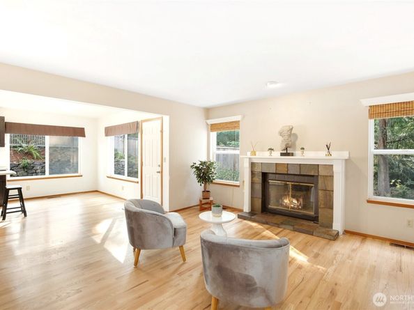 12698 Plateau Circle NW, Silverdale WA 98383