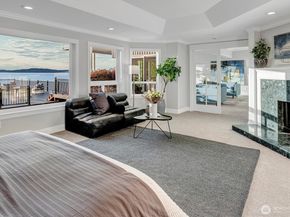 8001 Talbot Road, Edmonds WA 98026