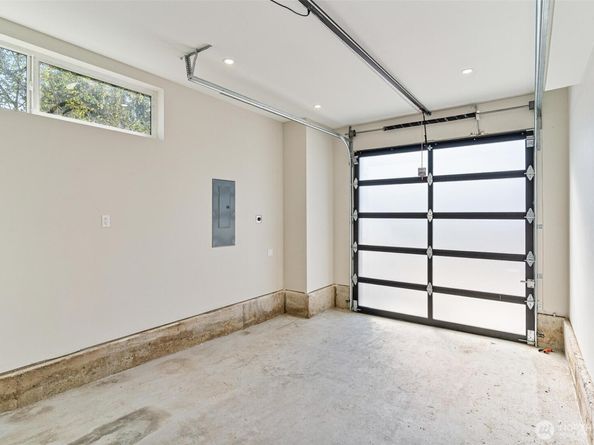 1614 S Juneau Street, Seattle WA 98108