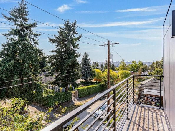 1614 S Juneau Street, Seattle WA 98108