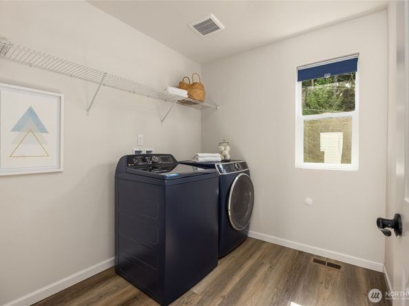 12812 Jammer Place NW, Silverdale WA 98383