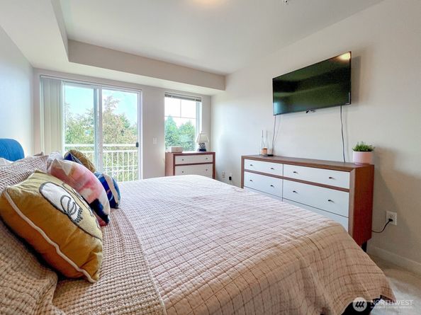 1545 NW 57th Street 501, Seattle WA 98107