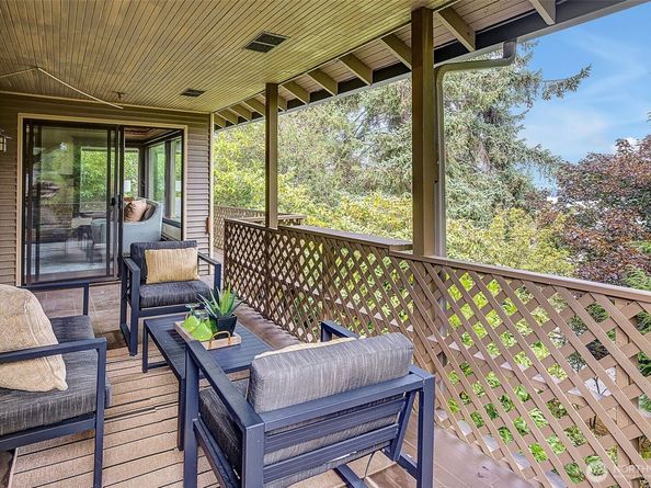 9733 Arrowsmith Avenue S, Seattle WA 98118