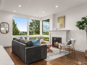 6032 50th Avenue NE, Seattle WA 98115