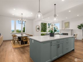 6032 50th Avenue NE, Seattle WA 98115
