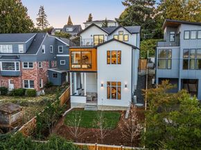 6032 50th Avenue NE, Seattle WA 98115
