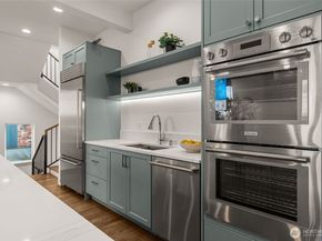 6032 50th Avenue NE, Seattle WA 98115